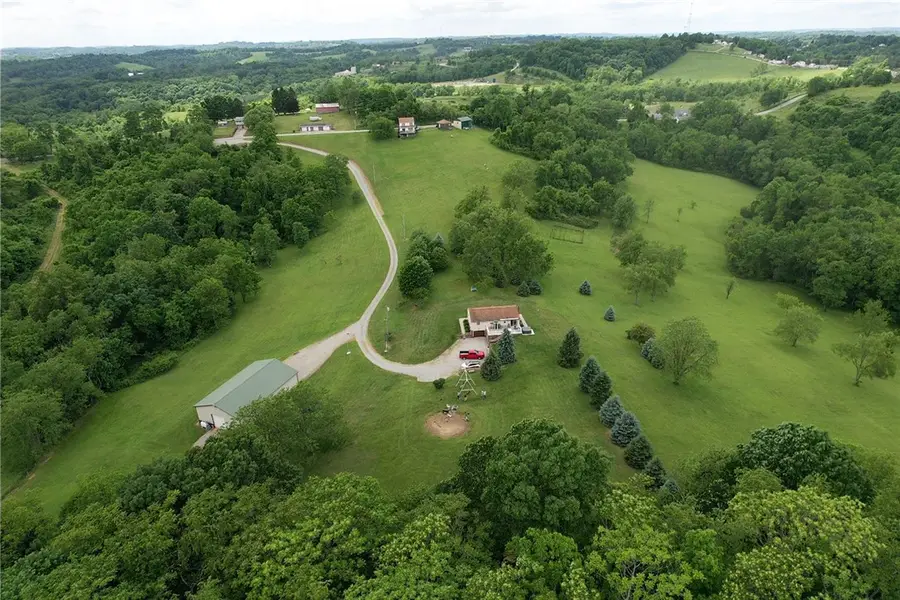 516 Chestnut Ridge Rd, Washington, PA 15301 - #3