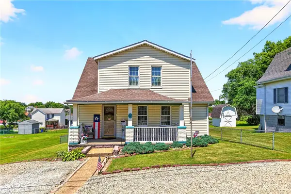 11 Highland Ave, Mount Pleasant, PA 15666