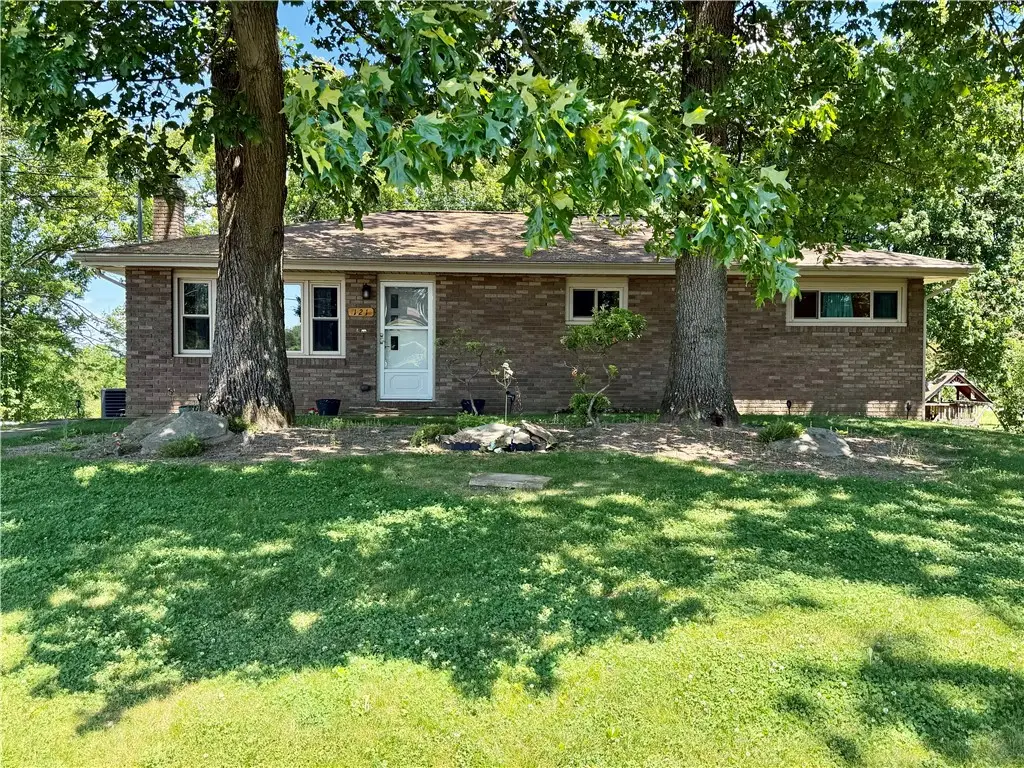 121 Kemar Drive, Butler, PA 16002 - #1