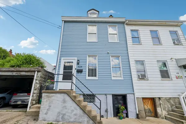 424 Orwell Way, Pittsburgh, PA 15224