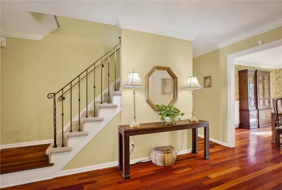 704 Scrubgrass Rd, Pittsburgh, PA 15243 - #3