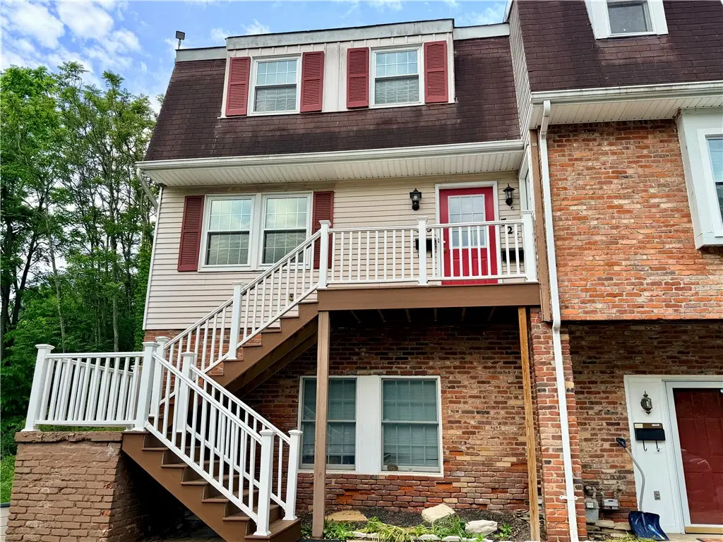 319 Hunting Creek Rd, Canonsburg, PA 15317 - #1