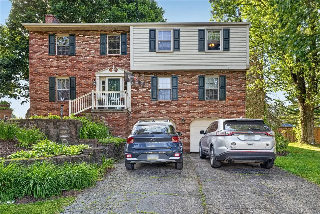 117 Rembrandt Dr, Butler, PA 16002 - #1