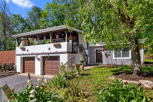 112 Wagon Wheel Ln, Pittsburgh, PA 15238