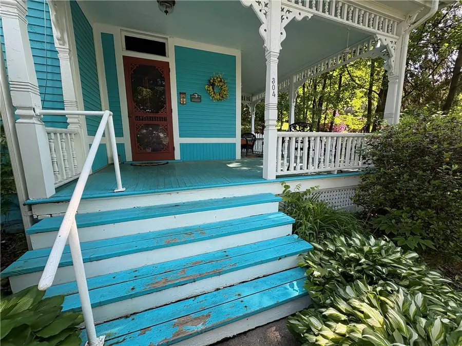 304 Jefferson St, Brookville, PA 15825 - #3
