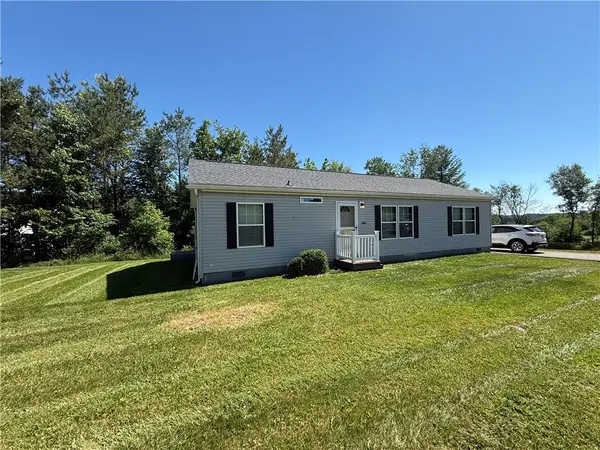 606 Ashley Dr, Indiana, PA 15701