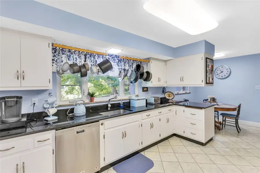 117 Schenley Dr, Canonsburg, PA 15317 - #2
