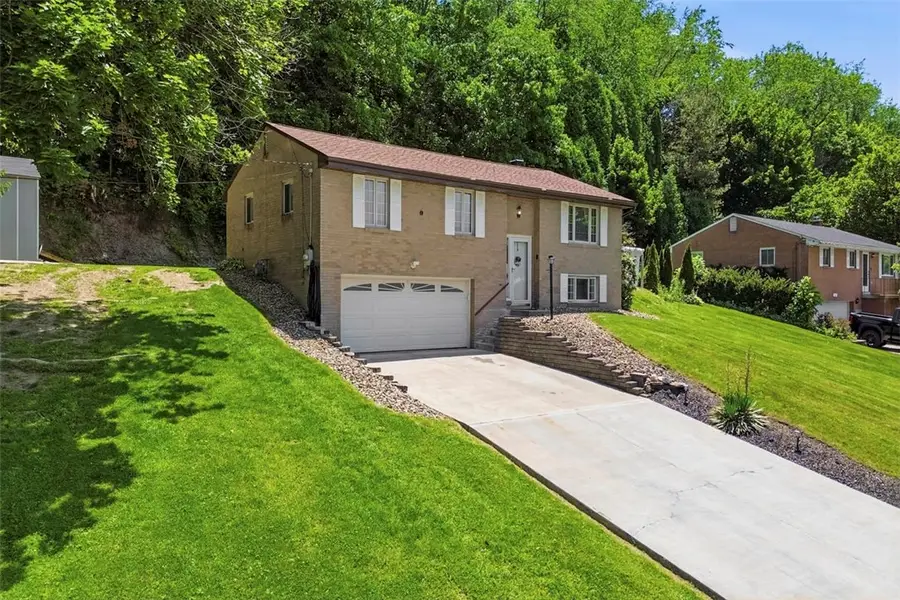 38 Lynncrest Cir, Cecil, PA 15321 - #2