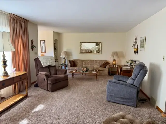 108 Aiken Rd, New Castle, PA 16101 - #3