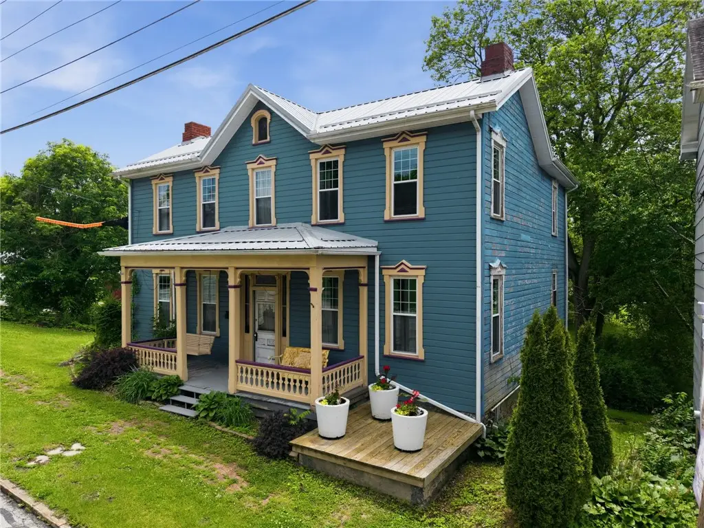 426 Point St, Saltsburg, PA 15681 - #1