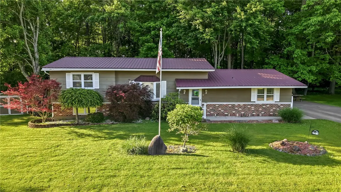 48 Bentley Ave, Greenville, PA 16125 - #1