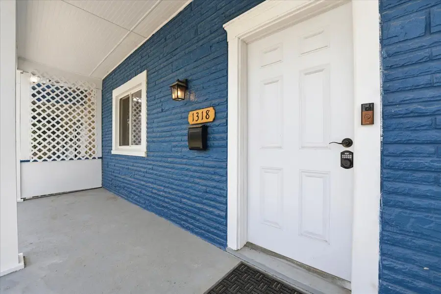 1318 Louise Street, Munhall, PA 15120 - #2