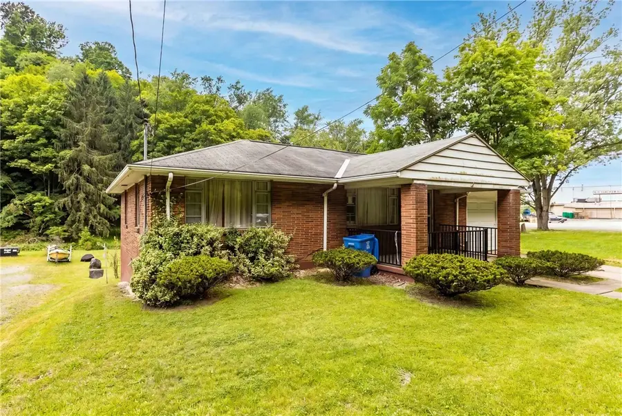 1409 Boston Hollow Rd, McKeesport, PA 15135 - #2