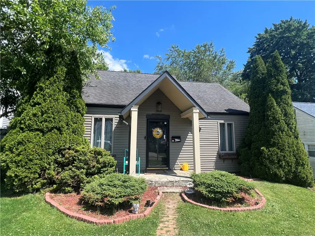 212 Seneca Drive, New Kensington, PA 15068 - #1