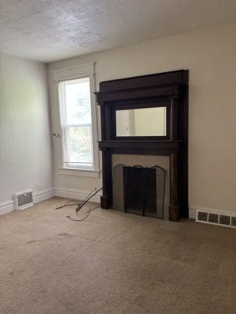 141 E Leasure Avenue, New Castle, PA 16101 - #3