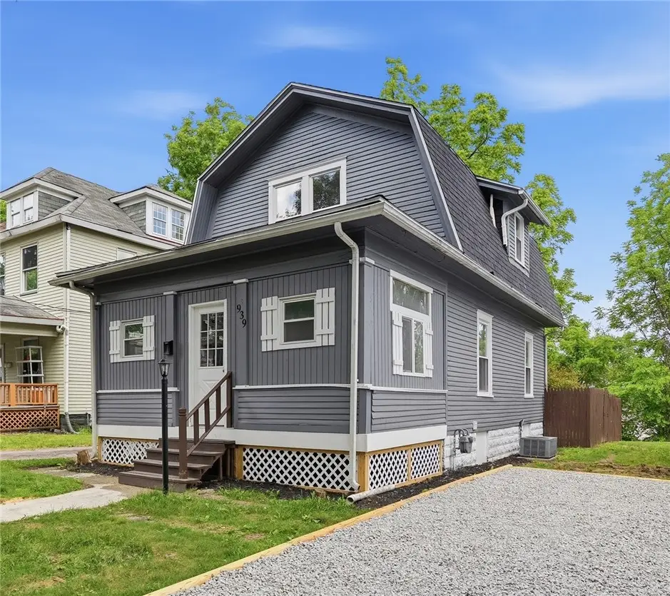 939 Marshall Ave, New Castle, PA 16101 - #1