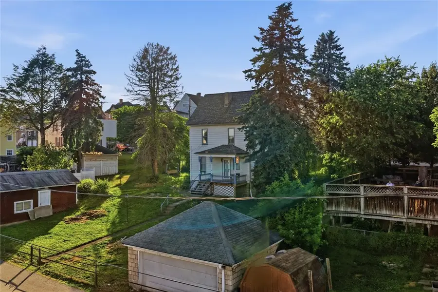 109 1st St., Dravosburg, PA 15034 - #3