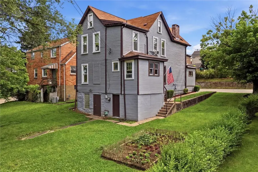 4604 3rd Street, Versailles, PA 15132 - #3