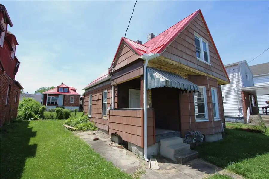 233 Allen Avenue, Donora, PA 15033 - #2