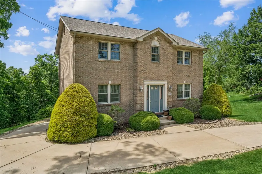 61 Greenhill Dr, Washington, PA 15301 - #2