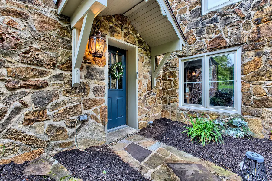233 St Ives Drive, Greensburg, PA 15601 - #3