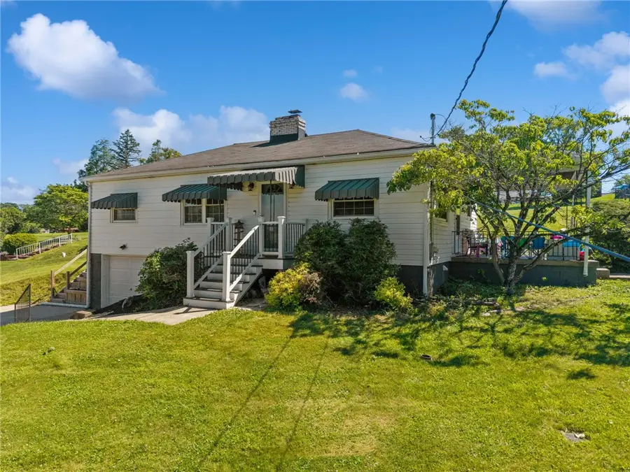 1221 Clay Pike, Irwin, PA 15642 - #2