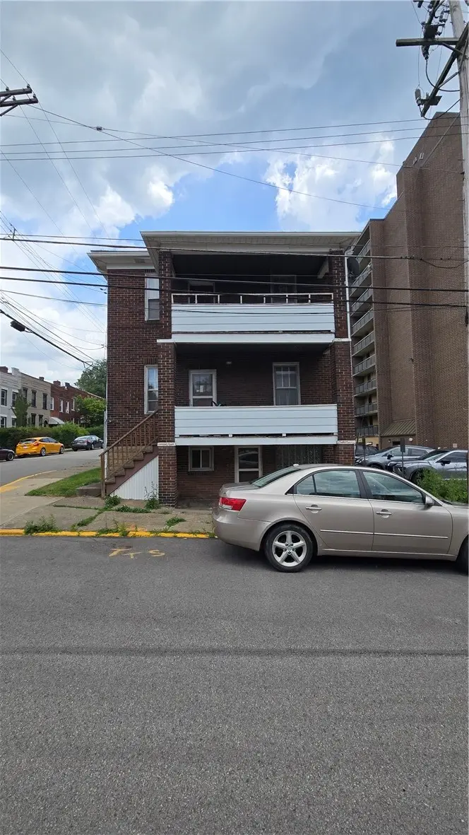 540 Brinton Ave, Trafford, PA 15085 - #3