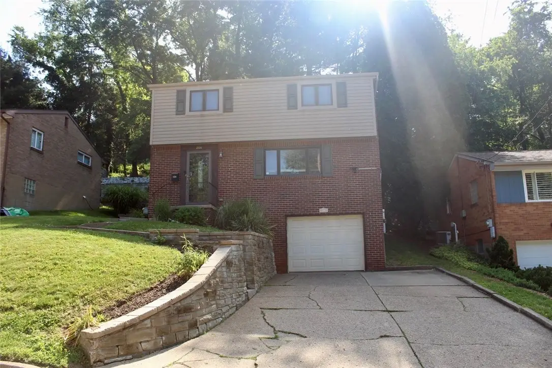 206 Glasgow Rd, Pittsburgh, PA 15221 - #1