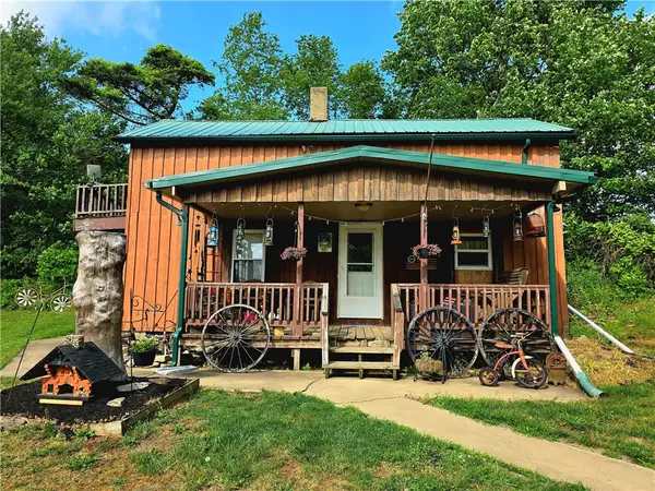 228 Sandmine Ln, Punxsutawney, PA 15767