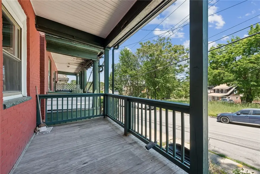 203 W Burgess Street, Pittsburgh, PA 15214 - #2