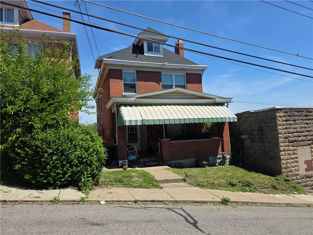 420 Walnut St, Mount Oliver, PA 15210 - #1