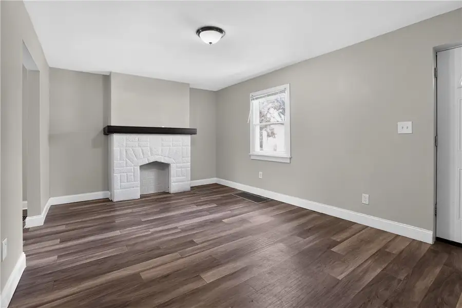 320 Fernhill Ave, Pittsburgh, PA 15226 - #3