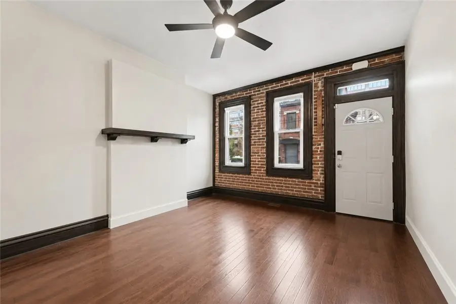 2120 Sidney St, Pittsburgh, PA 15203 - #2