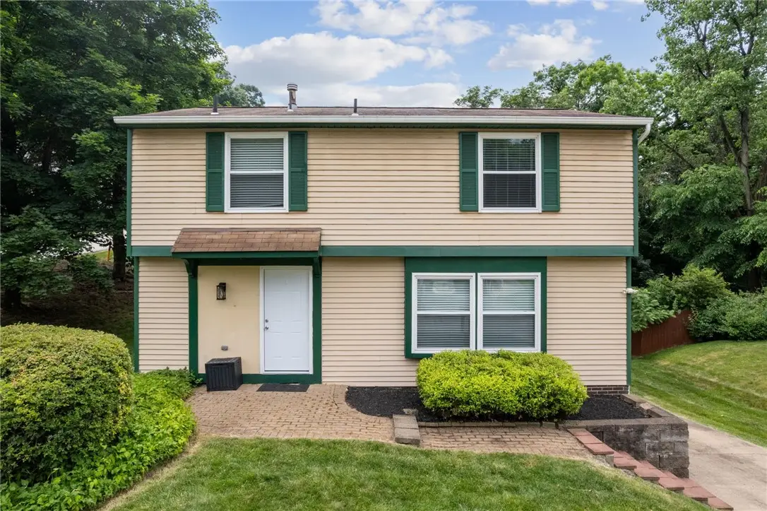 200 Duquesne, New Kensington, PA 15068 - #1