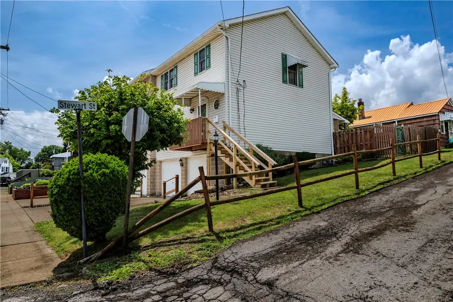 610 Eau Claire St, Butler, PA 16001 - #2