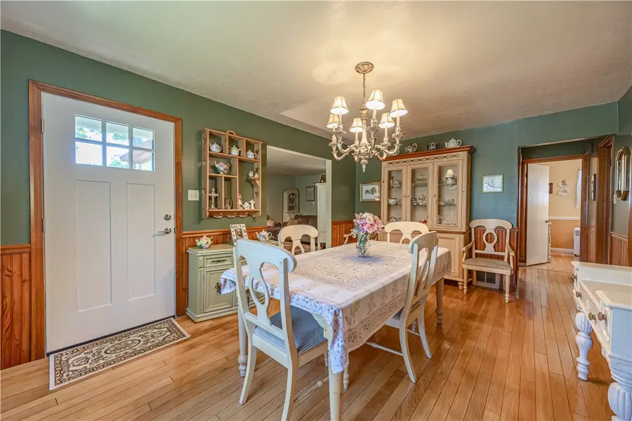 150 Maple Dr, New Kensington, PA 15068 - #3
