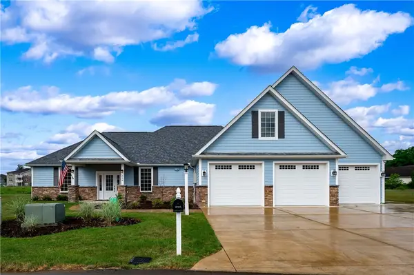 314 Nicklaus Ct, Grove City, PA 16127