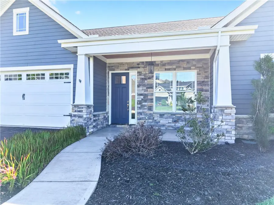 202 Indian Ridge Ln, Canonsburg, PA 15317 - #2
