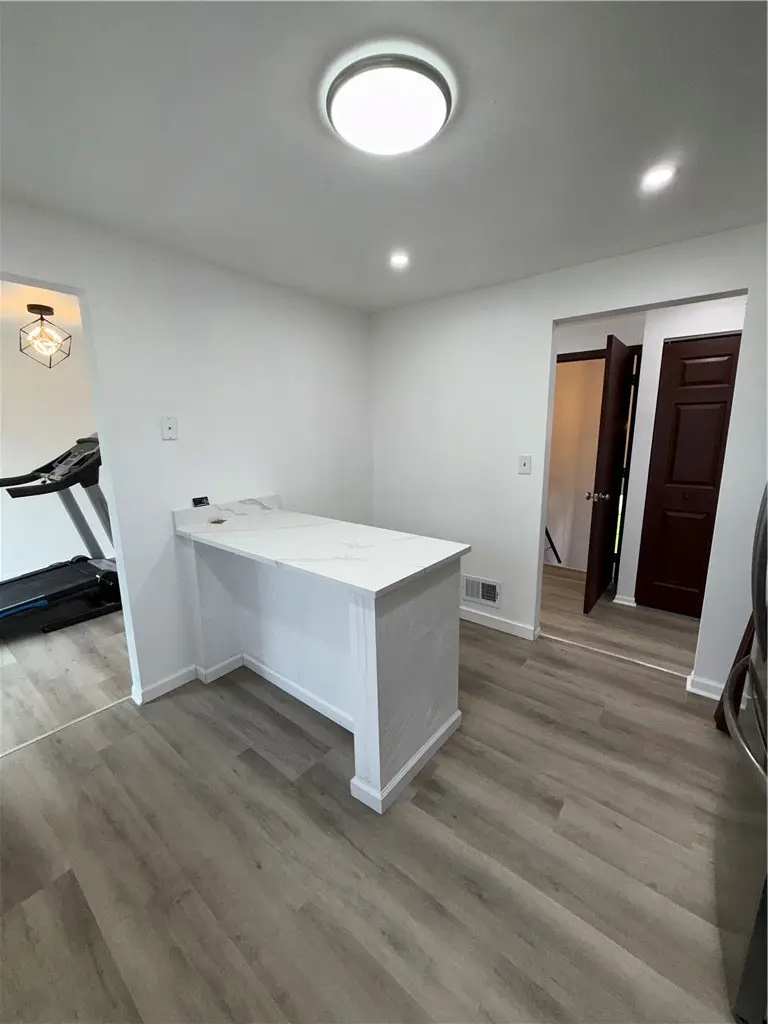 106 Palmetto Dr, Pittsburgh, PA 15235 - #3