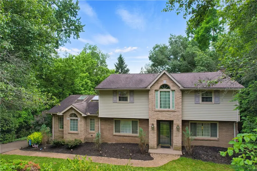 131 Elm Road, Pittsburgh, PA 15237 - #3
