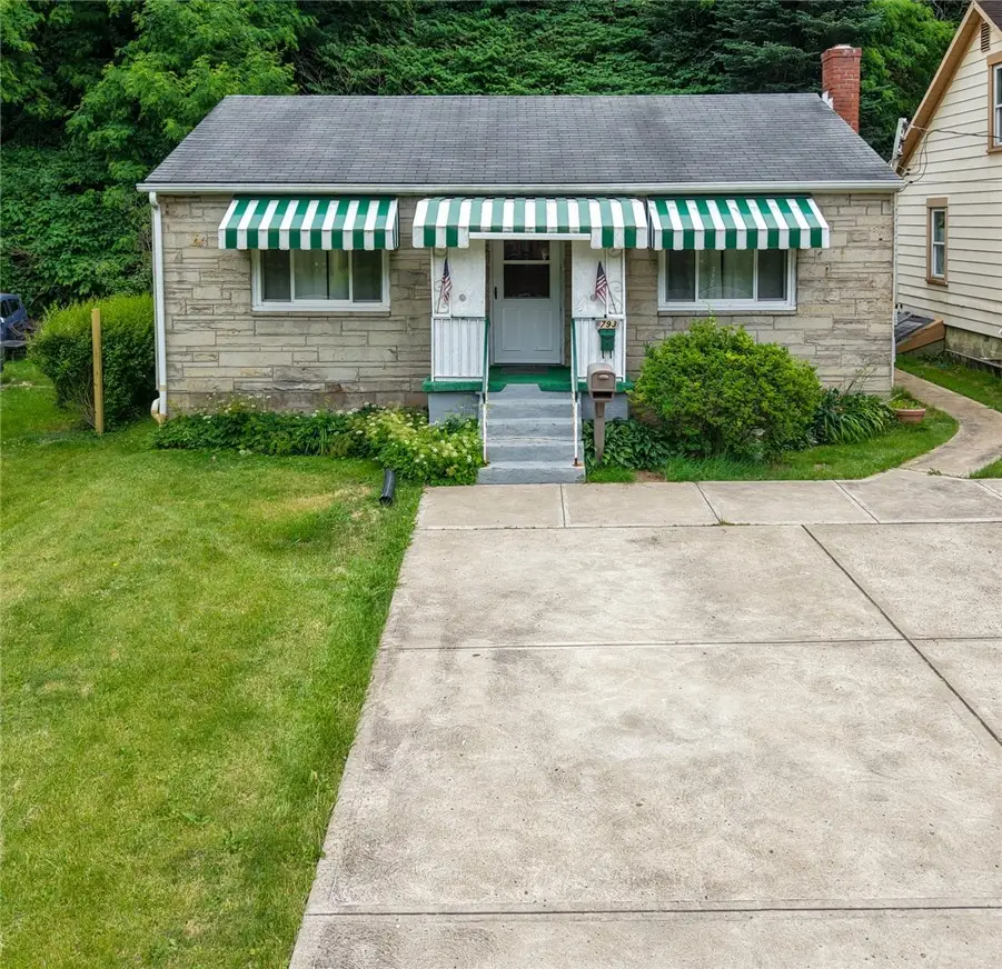 793 Becks Run Rd, Pittsburgh, PA 15210 - #1