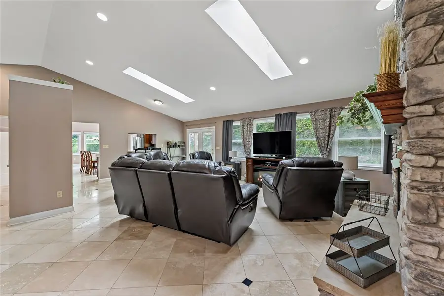 787 Dutch Hill Rd, Oakdale, PA 15071 - #3