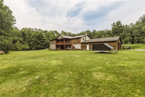3210 State Route 31, Acme, PA 15610