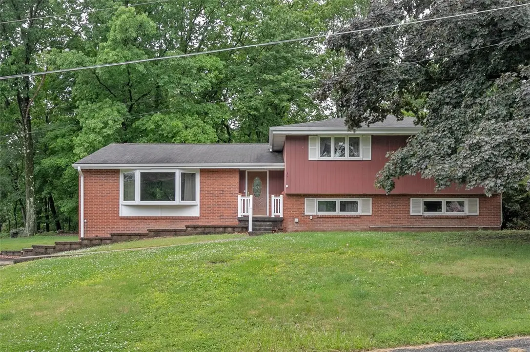 3450 Woodland Drive, Murrysville, PA 15668 - #1