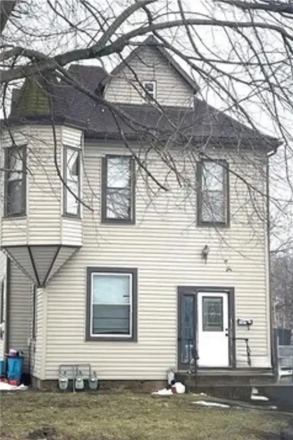 1227 Penn Ave, New Brighton, PA 15066