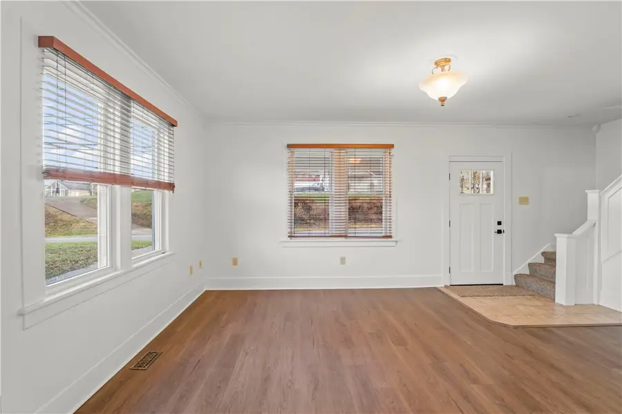 2667 Jefferson Ave, Washington, PA 15301 - #3