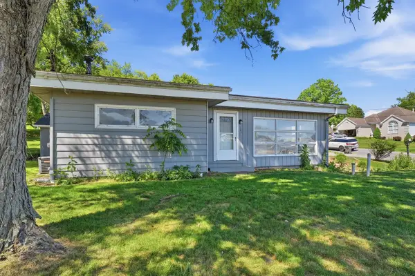 121 Crescent Street, Evans City, PA 16033