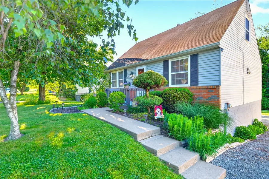 1805 Cedaridge Drive, South Park, PA 15129 - #2