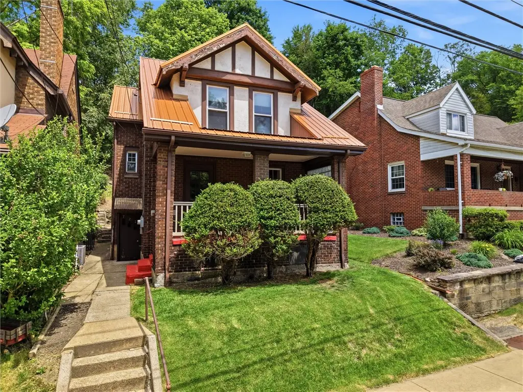 727 High St, Freeport, PA 16229 - #1