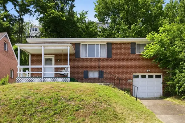 219 Walnut St, Blawnox, PA 15238